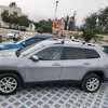Jeep Cherokee thumb 2