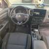 Mitsubishi Outlander 2016 7 places thumb 1