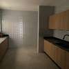 APPARTEMENTS F 4 NEUFS À LOUER NGOR ALMADIES thumb 3