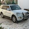 Mitsubishi DiD pajero thumb 1