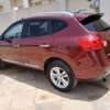 Nissan Rogue thumb 2