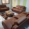 Salon de haut gamme thumb 0