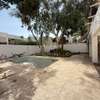 Villa  avec piscine jardin à Louer au Point E thumb 10