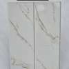 Carrelage effet marbre 25x37 brillant thumb 0