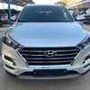 Hyundai Tucson diesel 2020 Full options thumb 4