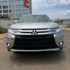 Mitsubishi outlander Phev thumb 0