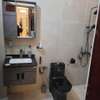Appartement moderne marbre lumineux avec LED design thumb 3