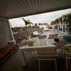 Appartement meublé a louer a ngor almadies thumb 12