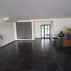 Appartement Meublé à louer aux Almadies thumb 9