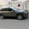 Jeep cherokee 2019 thumb 3