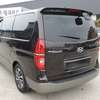 Hyundai Starex 9 places Exclusive 2019 thumb 14