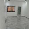 Appartements F4 neufs au Point E thumb 1