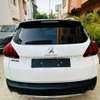 Peugeot 2008 2018 thumb 5