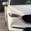 Mazda CX-5 2018 SUV Blanc fiable et élégant thumb 2