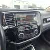 Mitsubishi Outlander 2019 7 places thumb 2