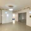 Appartement à louer aux Almadies derrière Carrefour Market thumb 4