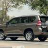 TOYOTA LAND CRUISER VXR 2016 thumb 4