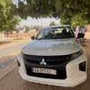Pick up Mitsubishi L200 thumb 2