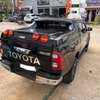 Toyota Hilux 2021 noir SUV pick-up pare-buffle thumb 4