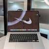 MacBook pro touch bar 2019 core i9 RAM 16 ssd 1tera thumb 3