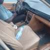 Mercedes.Benz 230 thumb 4