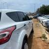 Ford SUV compact blanc maniable et confortable thumb 3