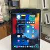 iPad mini 4 thumb 2