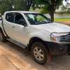 Mitsubishi L200 à vendre thumb 2