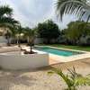 ABelle villa avec piscine a Ngaparou thumb 3