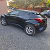 Toyota CHR hybride venant thumb 0