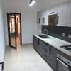 Appartement F4 piscine sport accueil parking privé Mermoz thumb 6