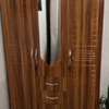 Armoire marron et blanc thumb 1