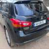 Mitsubishi Outlander thumb 1