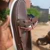 Chaussures bateau marron semelle blanche antidérapante thumb 0