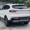 SUV blanc thumb 11