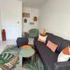 Appartement propre et moderne à sacré coeur thumb 8