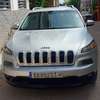 Jeep Cherokee bon état thumb 2