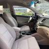 Hyundia Tucson thumb 1