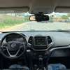 À vendre Jeep Cherokee thumb 4