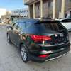 Je vend ma Hyundai santafe 2016 automatique essence thumb 4