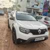 Renault Duster 4x4 Blanc SUV ANNEE 2019 thumb 2