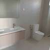 Appartement vue sur la Rte du King Fahd thumb 14