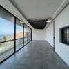 F4 d e225 m² à vendre sur la corniche thumb 12