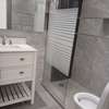 Joli appartement F4 aux mamelles thumb 4