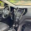 Hyundai santafe Sport 201720 thumb 9