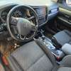 Mitsubishi Outlander 2018 thumb 4