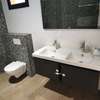 A louer appartement lumineux F4 haut standing au virage thumb 9