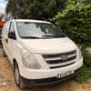Hyundai H1 2011 thumb 0