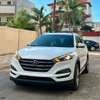 Hyundia tucson thumb 1