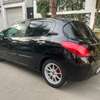 Peugeot 2012 thumb 8